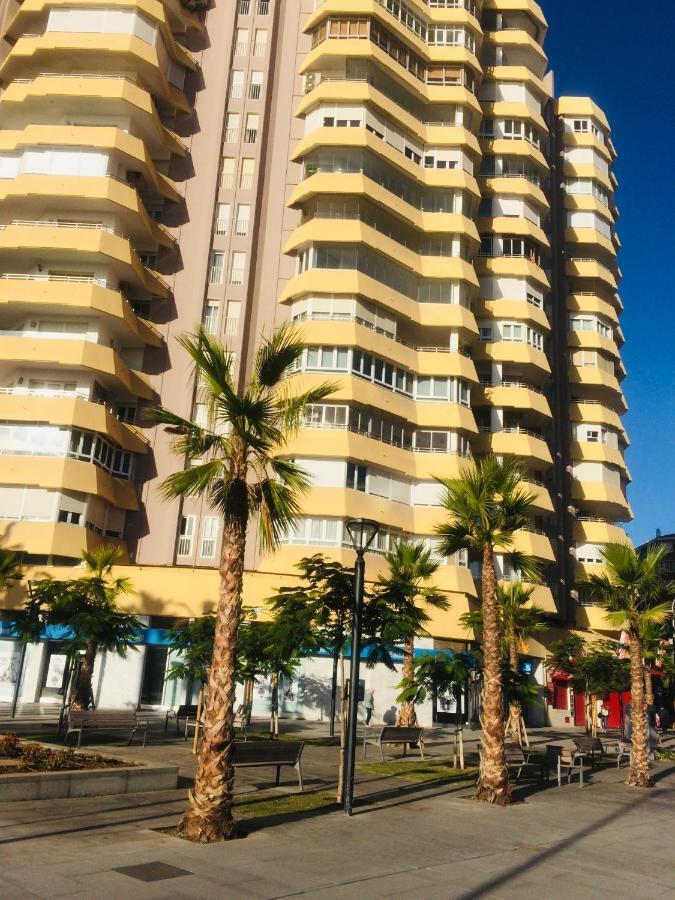 Апартаменты Deluxe Supreme Малага Экстерьер фото